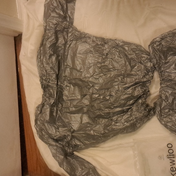 Clearance - Picture 3 of 4